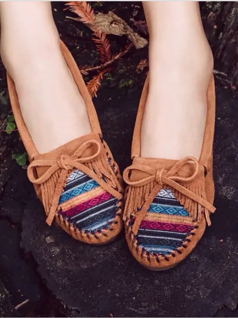Minnetonka Kilty Hardsole size 9.5